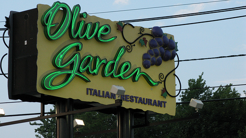 Olive Garden Scare Hundreds May Have Been Exposed To Hep A